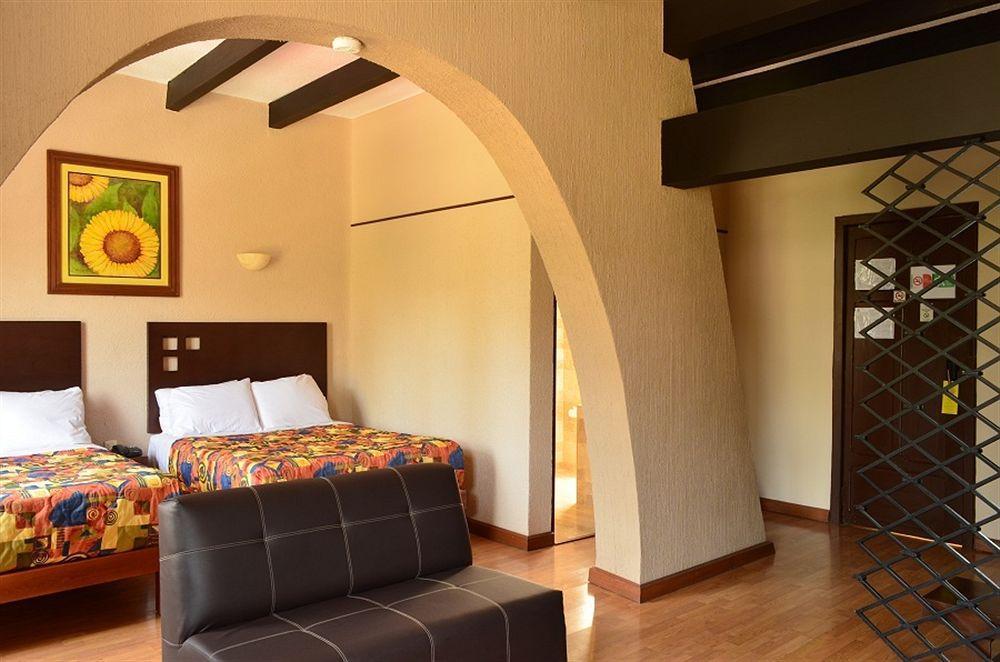 Отель Voco Royalty Puebla Downtown By Ihg Экстерьер фото